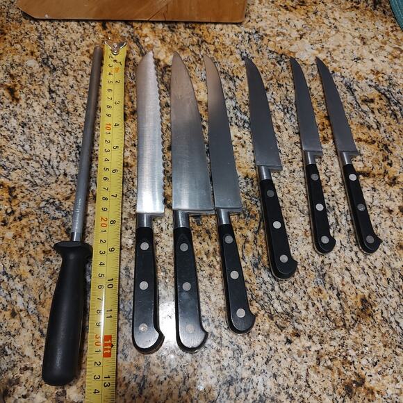 J.A. Henckels International Knife Set with Block - 7 Pieces - Picture 11 of 16